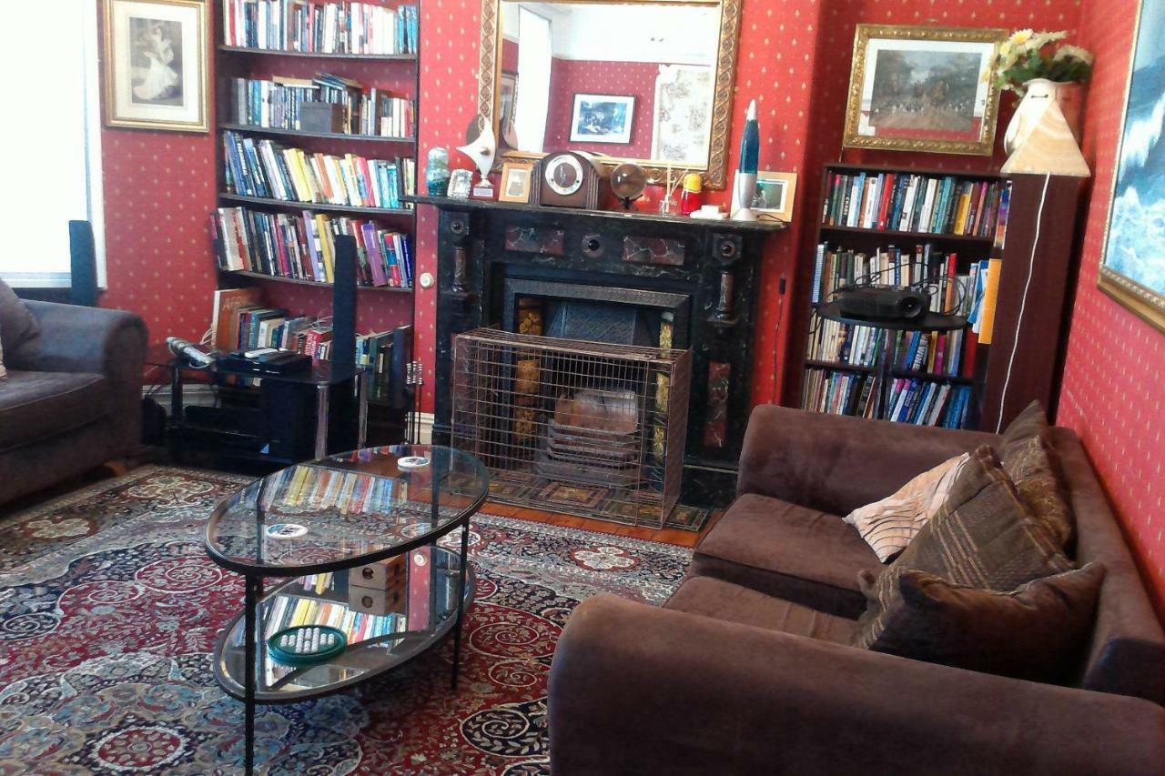 Beautiful Victorian House Hotel Cardiff Bagian luar foto
