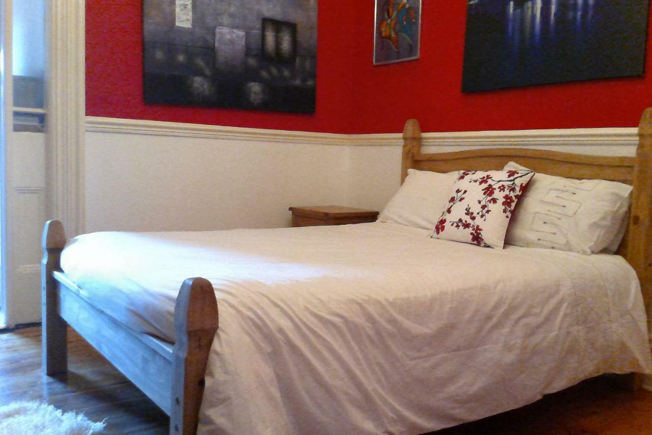 Beautiful Victorian House Hotel Cardiff Bagian luar foto