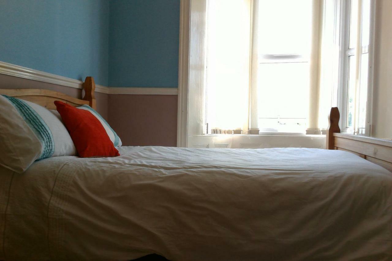Beautiful Victorian House Hotel Cardiff Bagian luar foto